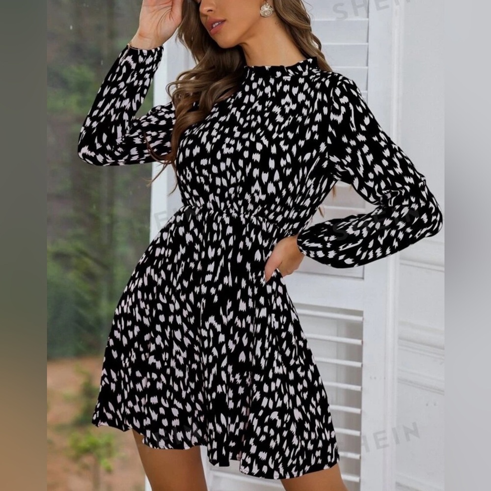 Allover Print Frill Trim Lantern Sleeve Dress